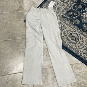 🎁Lululemon soft stream HR pant NWT bone